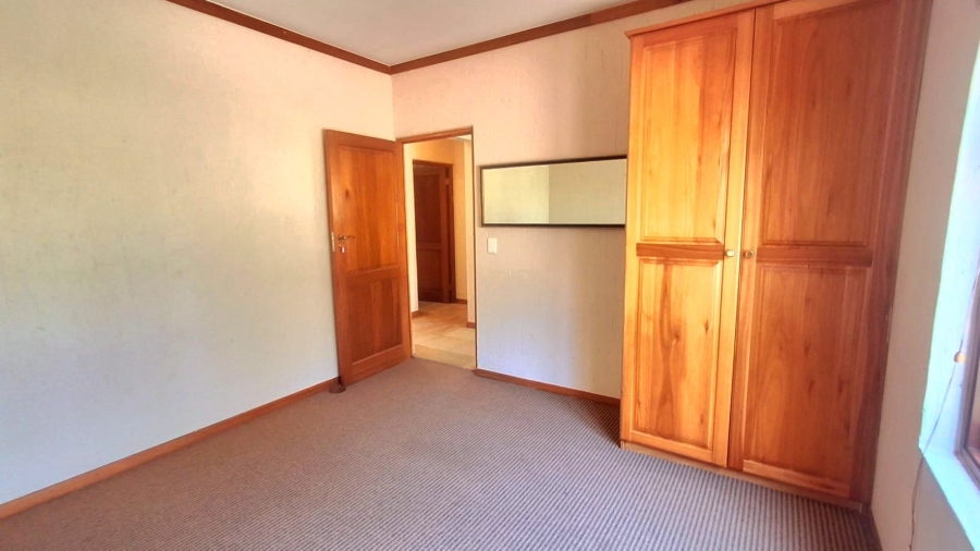 4 Bedroom Property for Sale in Boschenvaal River Front Lodges Free State